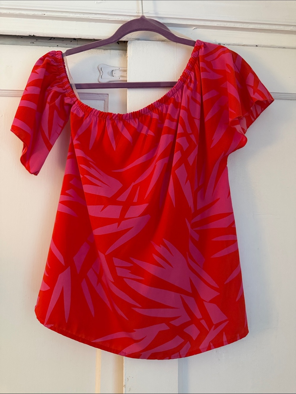 Vestique Women's Red & Pink Off-Shoulder Top Small